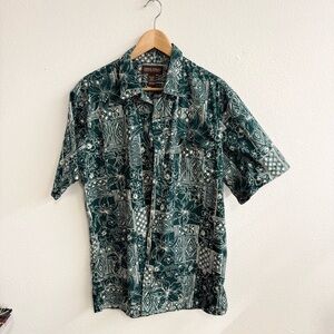 Cooke Street Honolulu Green and off White Casual Shirt